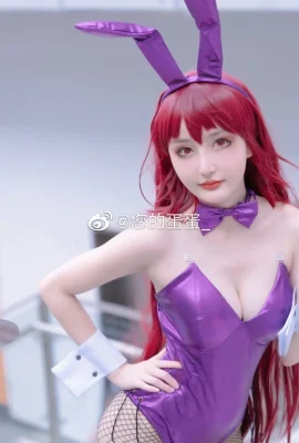 FGO Scathach Bunny Girl@Your Balls_ (Hatsumonogatari Comic Con) (8 фото)