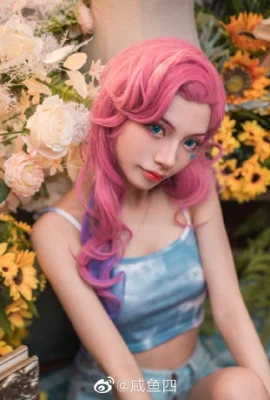 League of Legends Seraphine@Zheng Yi is Justice (Фотография: @ Salty Fish Four) (9 фото)