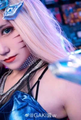 League of Legends K/DA Ари @GAKI Jiangw (9 фото)