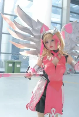 Overwatch Pink Angel @Mo玥_Ann (10 фото)