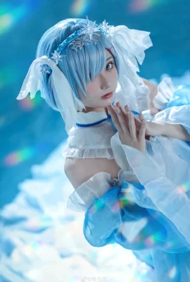 Re: Жизнь в другом мире из Zero Rem@江生花_ (9 фото)