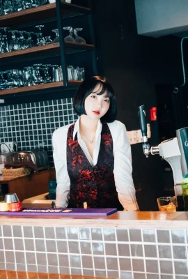 (LOOZY) YeEun – Tainted Love Bar (127 фото)