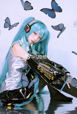 Hatsune Miku@_ Orange Orangei (9 фото)