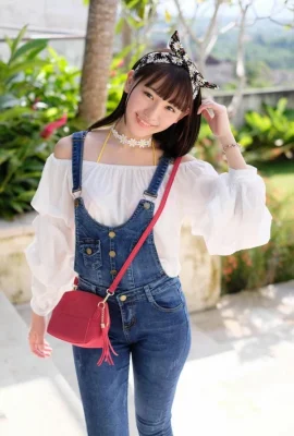 Asakawa Rina Vol.830 (100 фотографий)